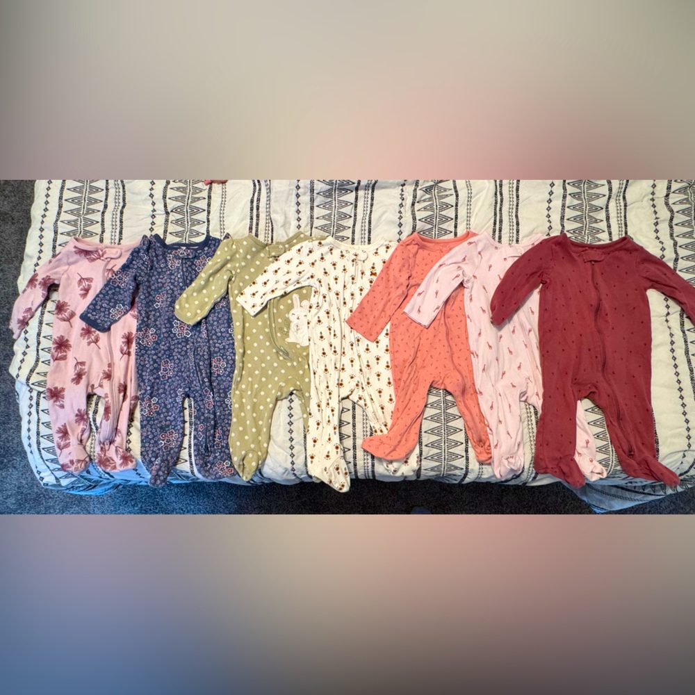 7 Pack Carters Footie Pajamas